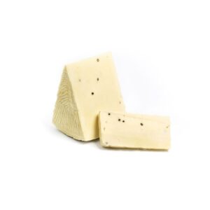 formaggio pepato fresco siciliano.